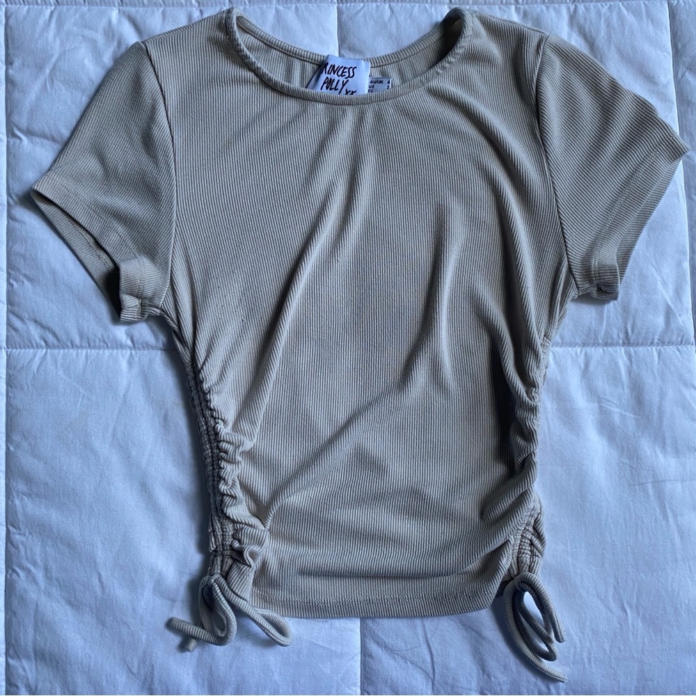 Princess Polly Evant Cream Ruched Crop Top size 2